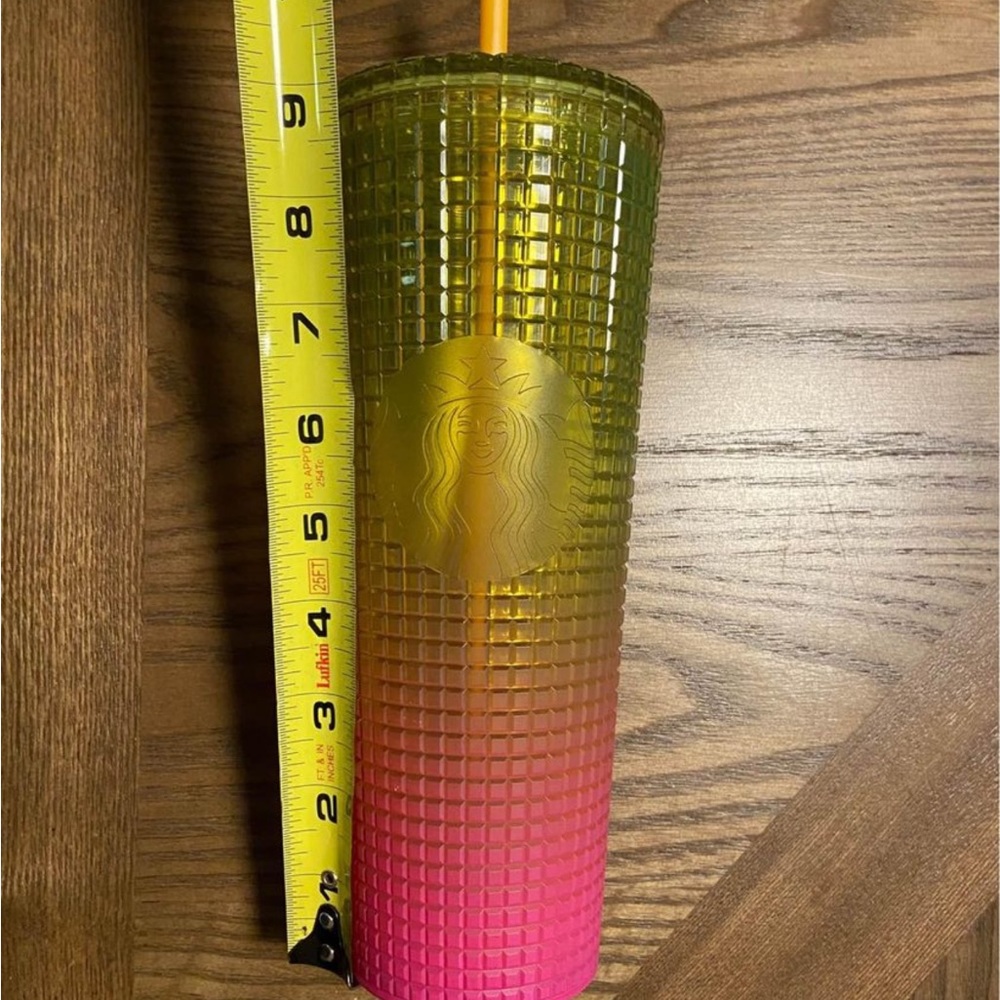 Summer 2022 Starbucks studded 24oz tumbler